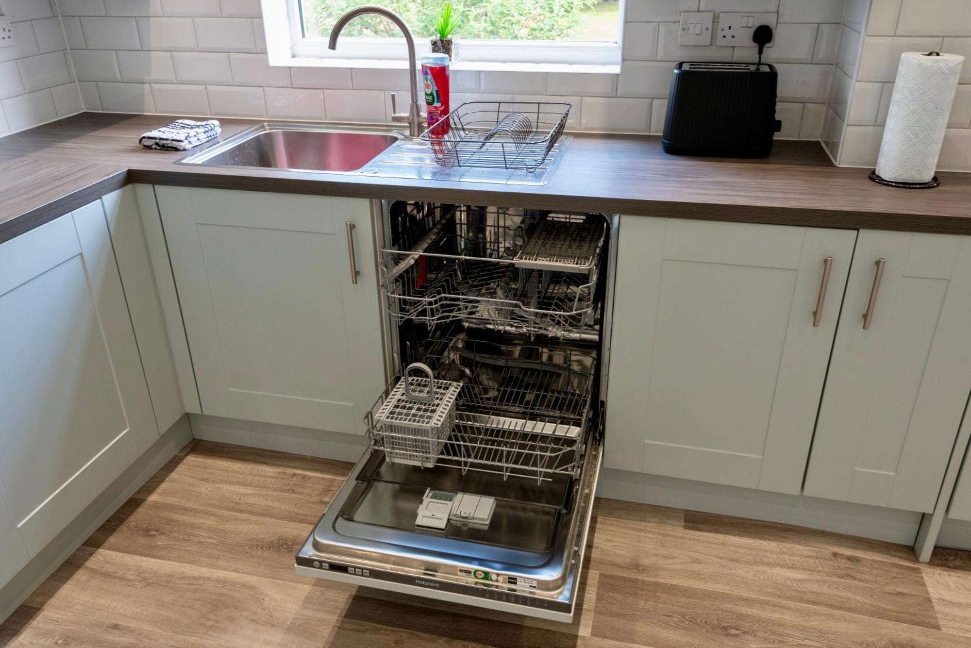Double Room In Refurbished 5 Bed Home With Wifi And Tv BW Room 4 Solihull Eksteriør billede