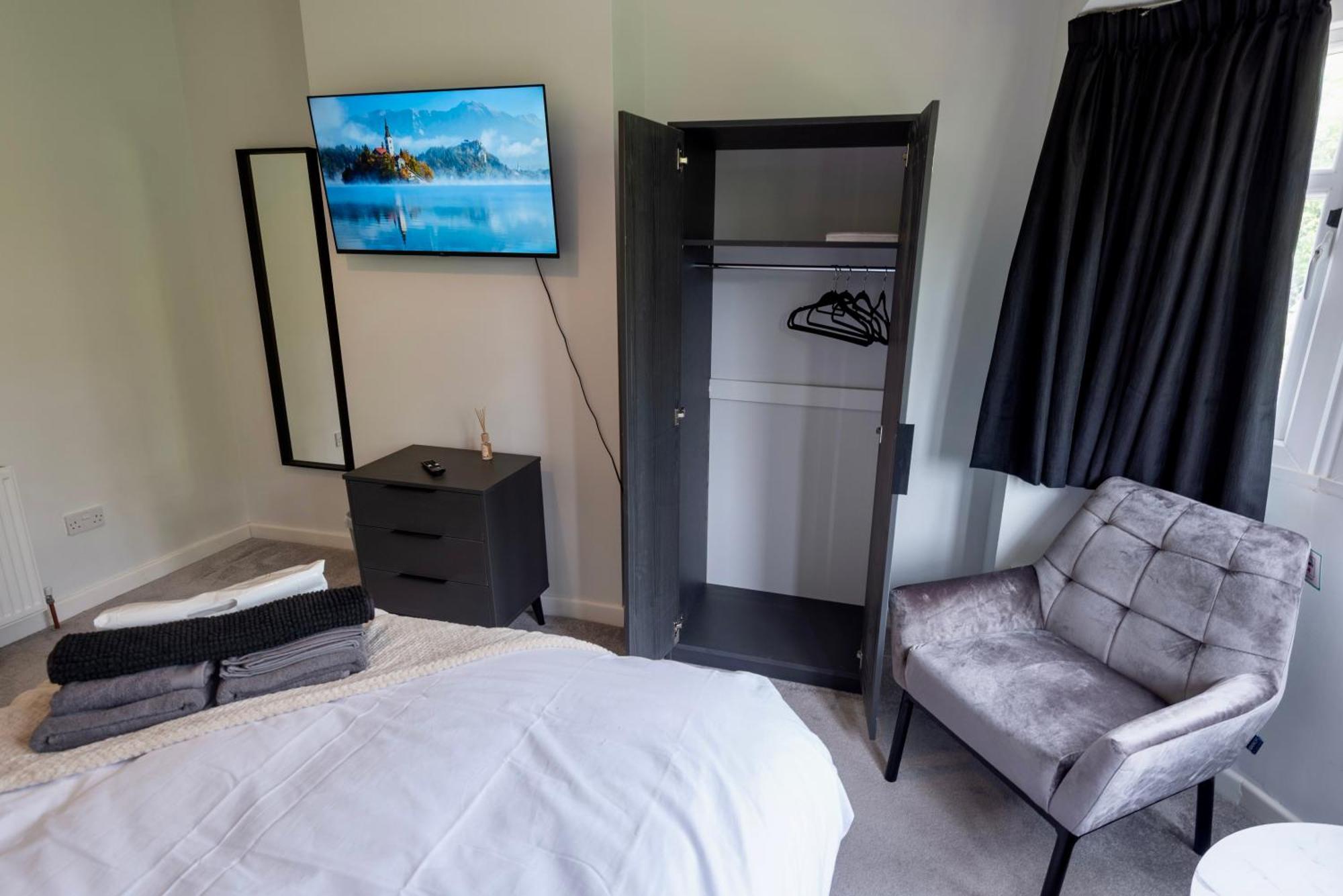 Double Room In Refurbished 5 Bed Home With Wifi And Tv BW Room 4 Solihull Eksteriør billede