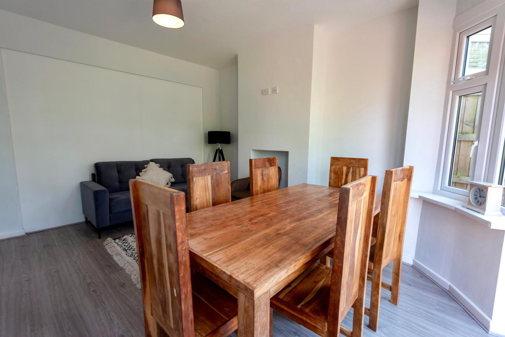 Double Room In Refurbished 5 Bed Home With Wifi And Tv BW Room 4 Solihull Eksteriør billede