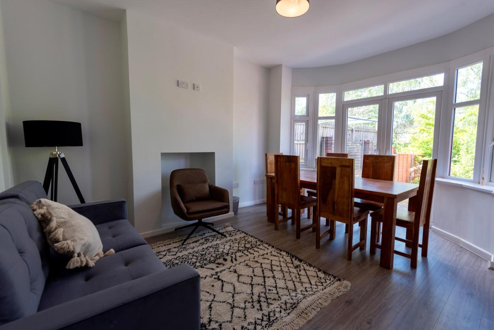 Double Room In Refurbished 5 Bed Home With Wifi And Tv BW Room 4 Solihull Eksteriør billede